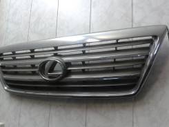 Решетка радиатора. Lexus LX470