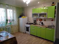 4-комнатная, ул. Интернациональная, 22. Хабаровск-43 (49-км) , агентство, 75 кв. м.