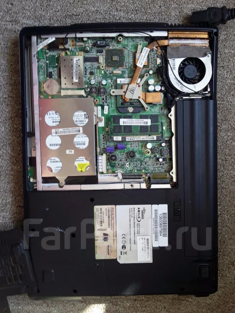 Fujitsu Siemens Amilo. 15.4", 1,6����, ��� 512 ��, ���� 80���, ����������� �� 2��. ����