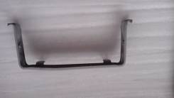 Консоль центральная. Toyota Land Cruiser, HDJ101, FZJ100, FZJ105, HDJ100, HZJ105, UZJ100 Двигатели: 1HZ, 1HDT, 1FZFE, 2UZFE, 1HDFTE
