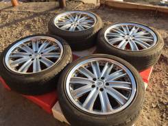OZ Racing Canova. 8.0/8.5x19, 5x114.30, ET45/36