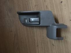 Ручка открывания бензобака. Toyota Cresta, GX105, JZX105, JZX100, JZX101, GX100, LX100 Toyota Mark II, GX105, JZX105, JZX100, GX100, JZX101, LX100 Toy...