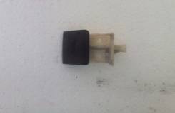 Ручка открывания капота. Toyota: Tercel, Corsa, Cynos, Raum, Cresta, Corolla II, RAV4, Carina, Paseo, Vista, Celica, Camry, Corona, Caldina, Carina E...