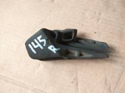 Ограничитель капота. Toyota Crown, UZS141, UZS145, UZS143, JZS149, UZS147, JZS147 Toyota Crown Majesta, JZS147, JZS149, UZS145, UZS147, UZS141, UZS143...