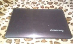 Lenovo IdeaPad Y560p. 15.6", 2,0����, ��� 256 �� � ������, WiFi, Bluetooth, ����������� �� 2��. ����