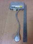 Блок ксенона. Toyota Vitz, SCP10, SCP13, NCP10, NCP13, NCP15 Toyota ist, NCP65, NCP61, NCP60 Toyota Allex, NZE121, NZE124, ZZE123, ZZE124, ZZE122 Toyo...