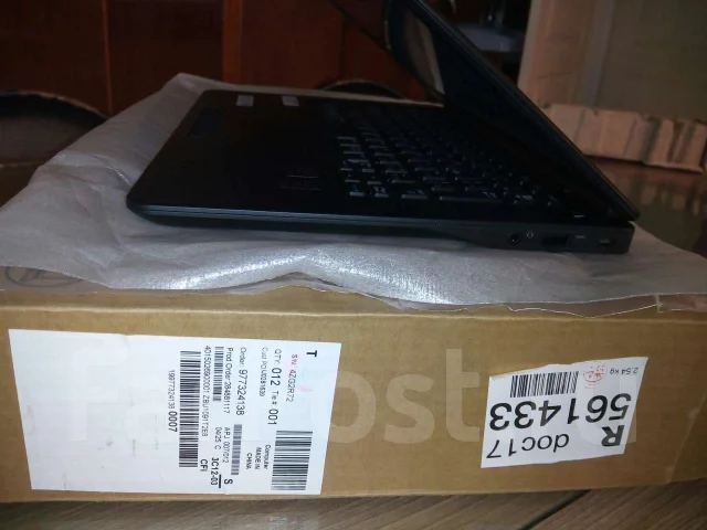 Dell Latitude. 14", ��� 4 ��, ���� 128���, WiFi: 1, Bluetooth: 1, ����������� �� 6��. ����