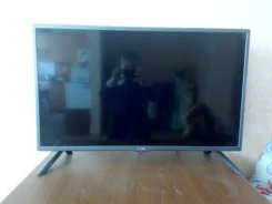 LG 32lb561u. LED ����