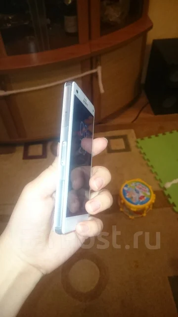 Sony Xperia Z3 Compact. �/� ����
