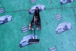 Педаль тормоза. Toyota Verossa, JZX110 Toyota Mark II, JZX110 Двигатель 1JZGTE