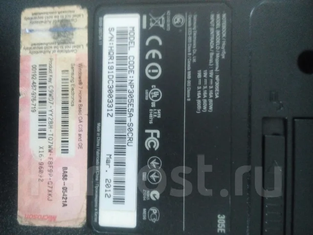 Samsung 305E5A. 15.4", 1,9����, ��� 6 ��, ���� 1 000���, WiFi: 1, Bluetooth: 1, ����������� �� 4��. ����
