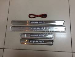 Накладка на порог. Toyota Prius