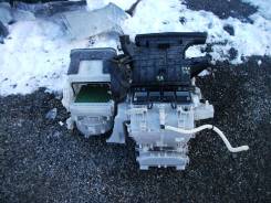 Печка. Toyota: Tarago, Alphard, Previa, Voxy, Noah, Vellfire, Estima Двигатели: 2AZFE, 2GRFE, 2AZFXE, 3ZRFE, 3ZRFAE