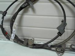 Тросик ручного тормоза. Toyota Prius, ZVW35, ZVW30L, ZVW30 Двигатель 2ZRFXE