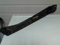Лонжерон. Toyota: Prius a, Corolla, Corolla Rumion, Auris, Blade, Prius, Scion Двигатели: 2ZRFXE, 1ZRFE, 1ADFTV, 4ZZFE, 2ZRFE, 1NDTV, 2ZRFAE, 1NZFE, 2...