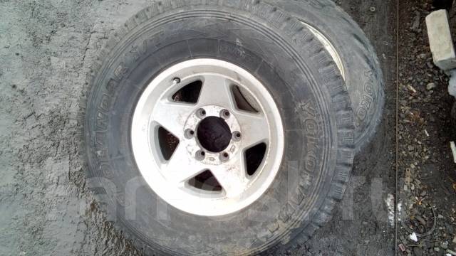 Одно колесо Yokohama Geolander i/t 265/70R15 на диске 7JJ ET-11, 15", 1 ...