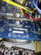 GeForce GT 240 ����
