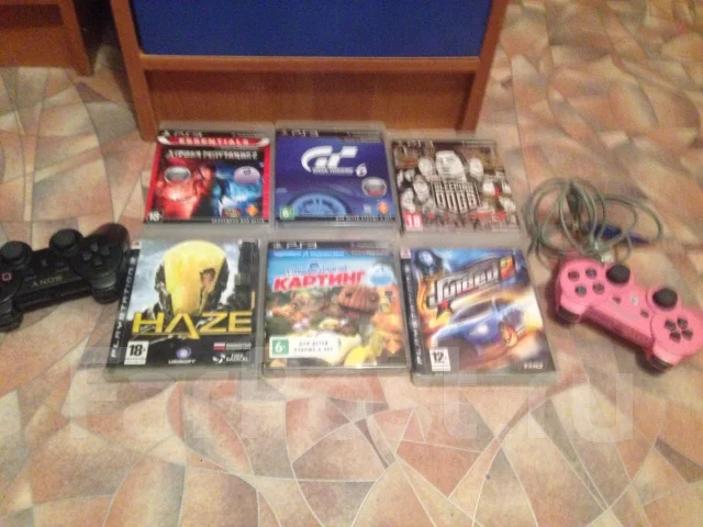 Sony PlayStation 3 Slim ����