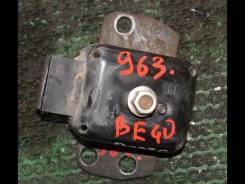 Подушка двигателя DAIHATSU BEGO