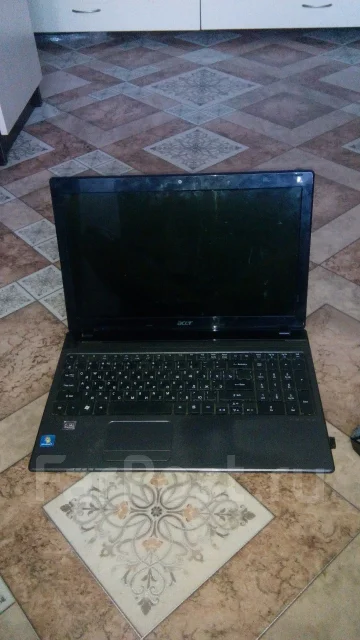Acer Aspire 5560G-4333G32Mnkk. 15.6", 1,9����, ��� 512 ��, ���� 320���, WiFi: 1, Bluetooth: 1 ����