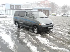 Toyota Granvia. �������, 4wd, 3.0 (130��.�.), ������, 275 000����. ��