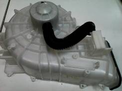 Корпус моторчика печки. Nissan Bluebird Sylphy, QNG10, QG10, TG10, FG10 Nissan Tino, HV10, V10, PV10 Nissan Sunny, SB15, QB15, FNB15, FB15, JB15, B15...
