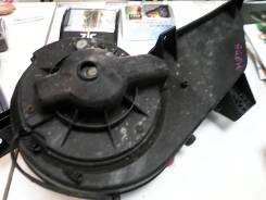 Корпус моторчика печки. Mazda Ford Freda, SGEWF, SGL3F, SGLRF, SG5WF, SGL5F, SGLWF, SGE3F Mazda Bongo Friendee, SGE3, SGLW, SG5W, SGEW, SGLR, SGL5, SG...