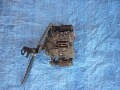 Суппорт тормозной. Honda Jazz, GD1 Honda Fit, GD1, LA-GD3, UA-GD4, LA-GD4, CBA-GD4, UA-GD2, DBA-GD2, LA-GD2, UA-GD3, DBA-GD4, CBA-GD3, DBA-GD3 Honda P...