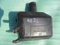 Резонатор воздушного фильтра. Nissan X-Trail, T30, NT30 Nissan Serena, TNC24, RC24, TC24 Двигатели: QR20DE, QR25DE