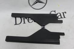 Накладка на порог. Mercedes-Benz E-Class, W210 Двигатели: M104, M111E20, M111E23, M112E24, M112E28, M112E32, M113E43, M113E55, M119, OM602DELA, OM604D...