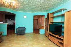 3-комнатная, улица Аллея Труда 60. центральный, 50 кв. м.