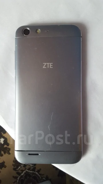 ZTE Blade X7. �/� ����