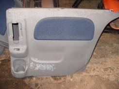 Обшивка двери. Toyota Sienta, NCP85, NCP81G, NCP85G, NCP81 Двигатель 1NZFE