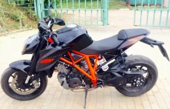 KTM 1290 Super Duke R. 1 300����. ��., ��������, ���, � �������� ����