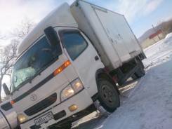 Toyota Toyoace. Toyota toyoace широкая кабина , 4 тонник, 5 300 куб. см., 4 000 кг.