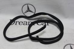 Уплотнитель двери багажника. Mercedes-Benz E-Class, W210