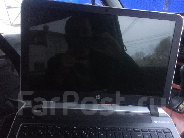 HP Pavilion 15-e006sr. 15", 2����, ��� 6 ��, ���� 750���, WiFi: 1, Bluetooth: 1, ����������� �� 4��. ����