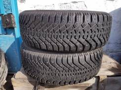 Dunlop SP Ice Response. Зимние, шипованные, износ: 20%, 2 шт