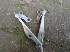 Крепление капота. Toyota: Vitz, Echo Verso, XA, Yaris, WiLL Cypha, Echo, Funcargo, ist, Platz, Yaris Verso, Scion Двигатели: 1SZFE, 1NZFE, 2NZFE, 2SZF...
