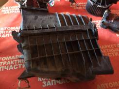 Корпус воздушного фильтра. Toyota Ipsum, CXM10G, SXM10G, SXM15, SXM10, SXM15G, CXM10 Toyota Gaia, SXM10, CXM10, SXM10G, ACM10, ACM15, SXM15G, SXM15, C...