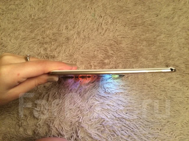 Samsung Galaxy Tab S ����