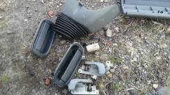 Ручка двери внешняя. Mitsubishi Canter, FE508, FE516, FE528, FE537, FE562, FE517, FE51, FB511 Двигатели: 4D33, 4D35, 4D36, 4M40, 4M51