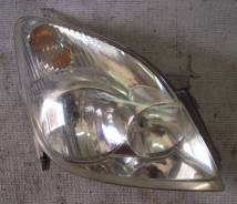 Фара. Toyota Corolla Spacio, ZZE122, ZZE124, NZE121 Двигатели: 1ZZFE, 1NZFE
