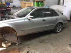 Mercedes-Benz E-Class. W211, 112