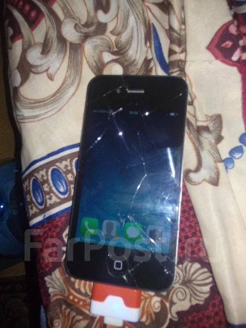 Apple iPhone 4 32Gb. �/� ����