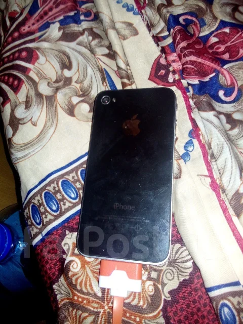Apple iPhone 4 32Gb. �/� ����