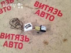 Датчик airbag. Mazda Demio, DY5W