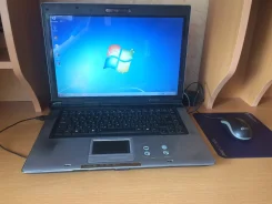 Asus X50SL. 1,9����, ��� 2048 ��, ���� 320���, WiFi: 1, Bluetooth: 1, ����������� �� 2��. ����