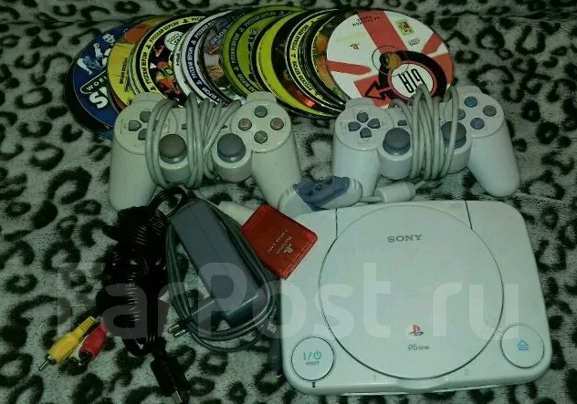 Sony PlayStation One ����