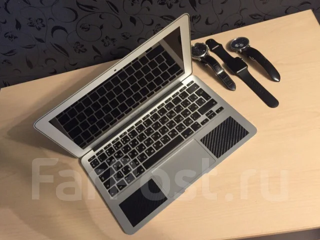 Apple MacBook ����